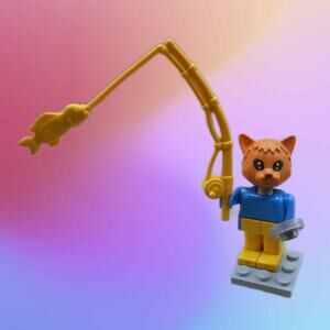 LEGO Fabuland 3701 Fisherman Cornelius/Charlie Cat 1982 Vintage Minifigure